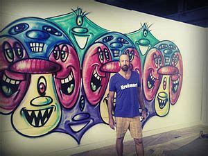 kenny scharf net worth.